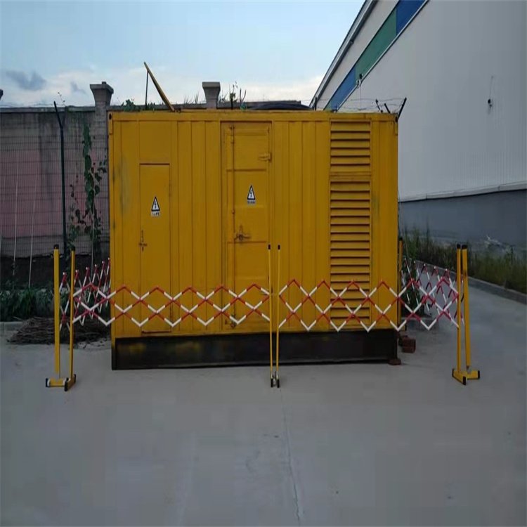 市中发电机组油箱盖上留出小气孔有什么用？